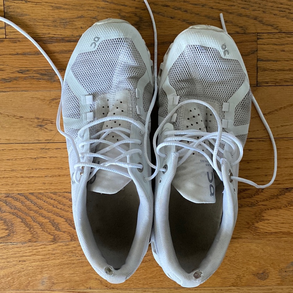 ON running shoes . Used. White .